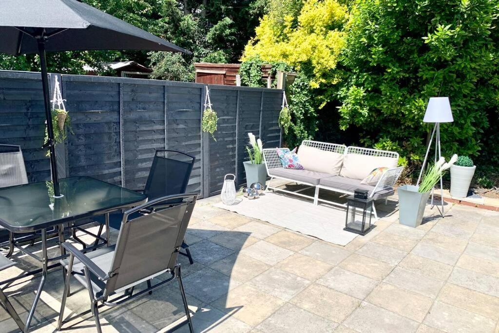 Contemporary 3 Bed House With Spacious Garden Close To Stratford London Exterior photo